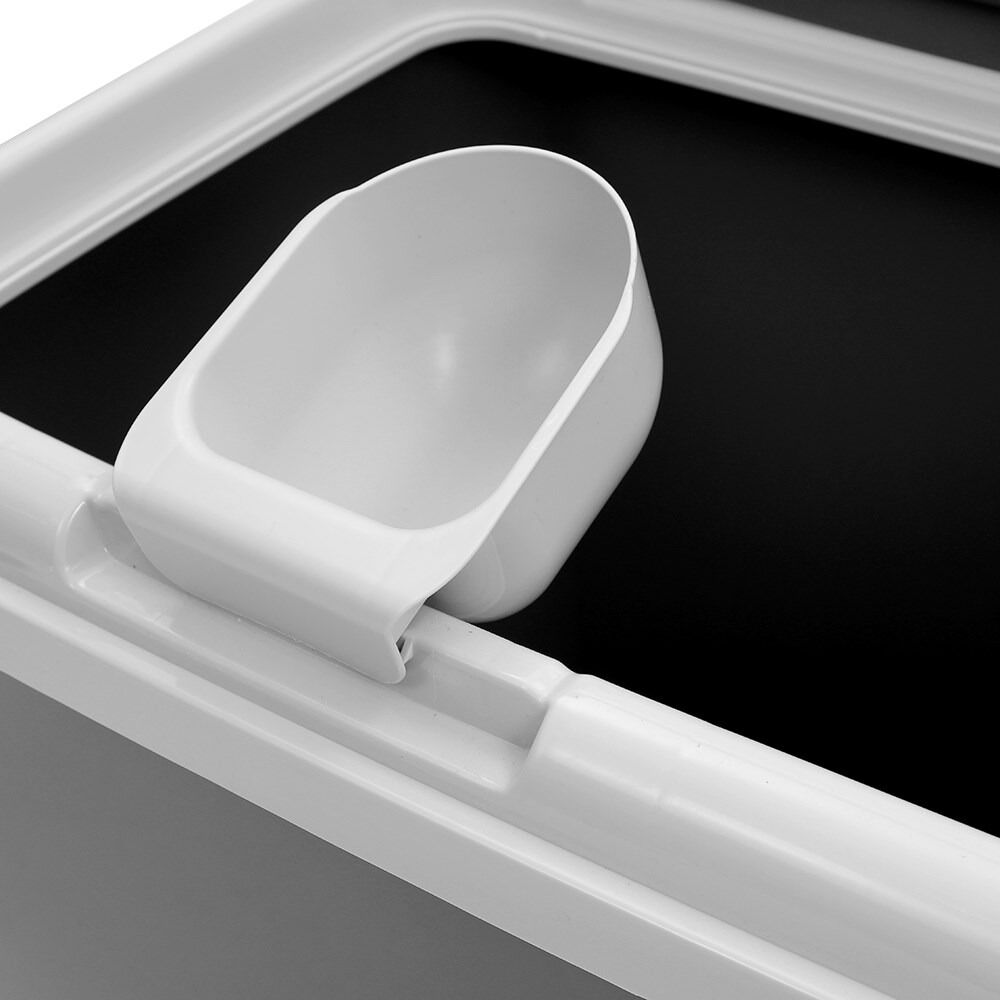 60L Pets Dog Puppy Cat Food Storage Storer Container w/ Scoop