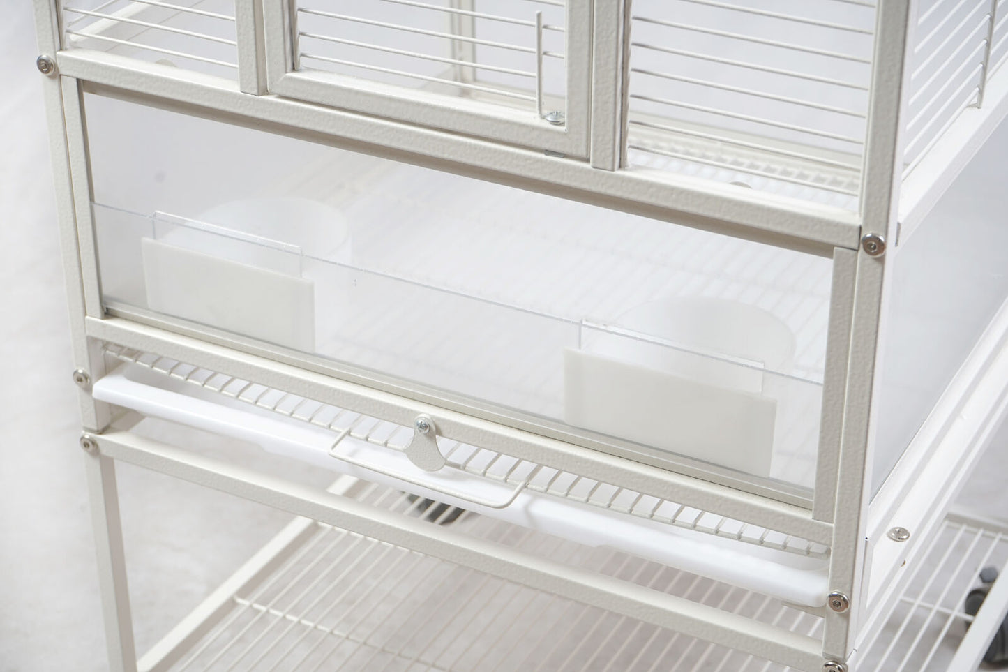 YES4PETS Small Bird Transport Budgie Cage Parrot Aviary Carrier With Stand & Wheels