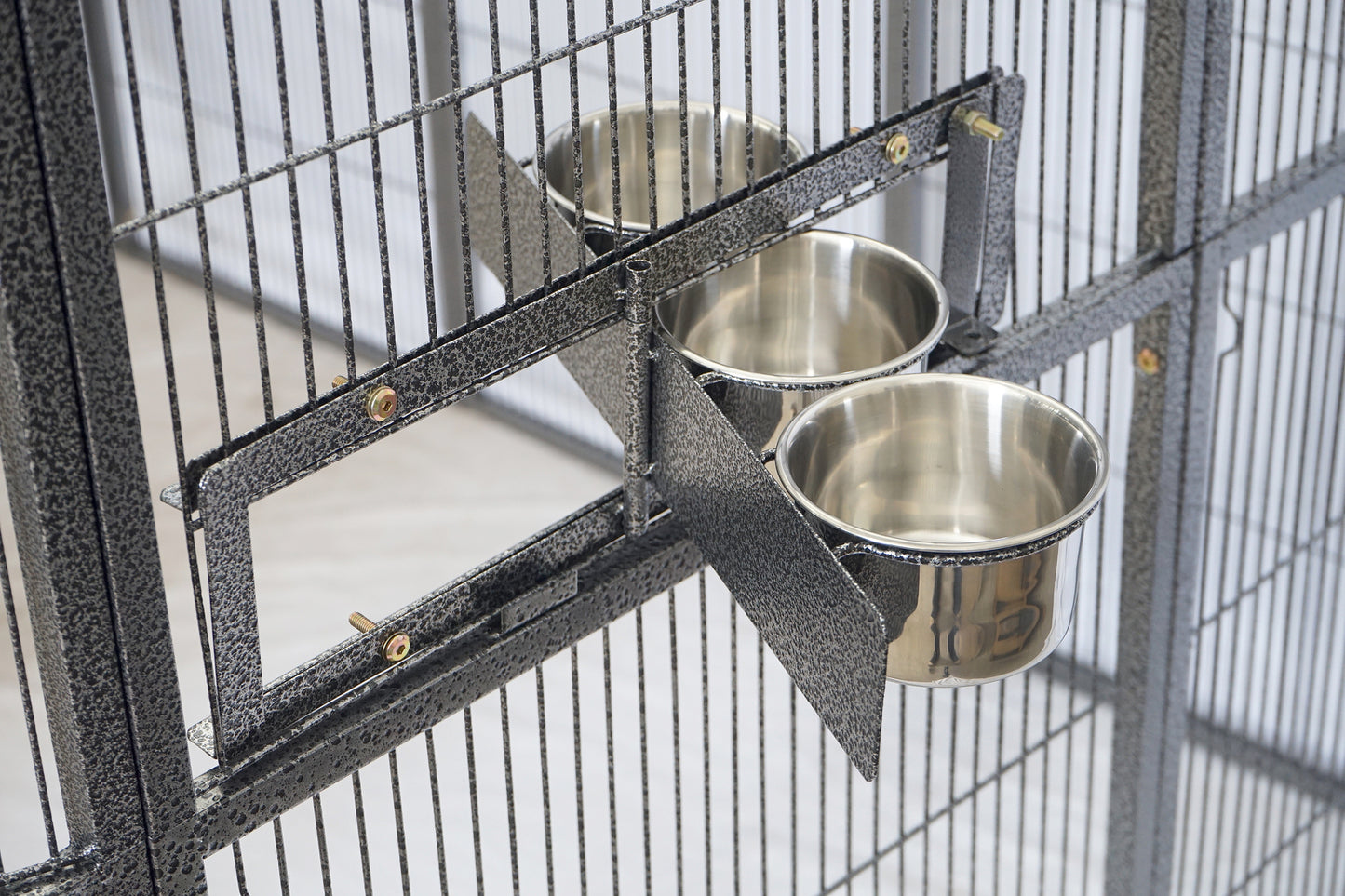 YES4PETS Medium Pet Rabbit Bird Parrot Dog Cat Water Food Bowl Feeder Chicken Poultry Coop Cup